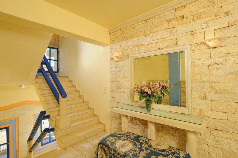 Parthenis Hotel & Suites Μάλια Εξωτερικό φωτογραφία